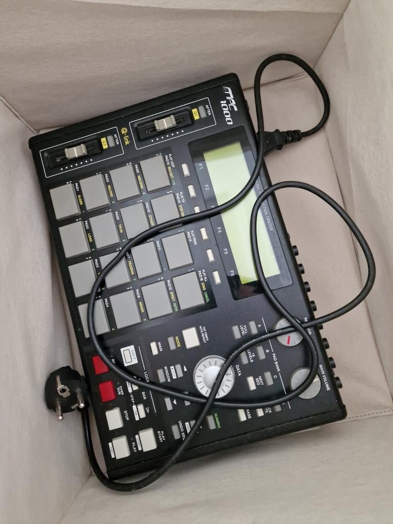 AKAI MPC1000, Ophalen of Verzenden