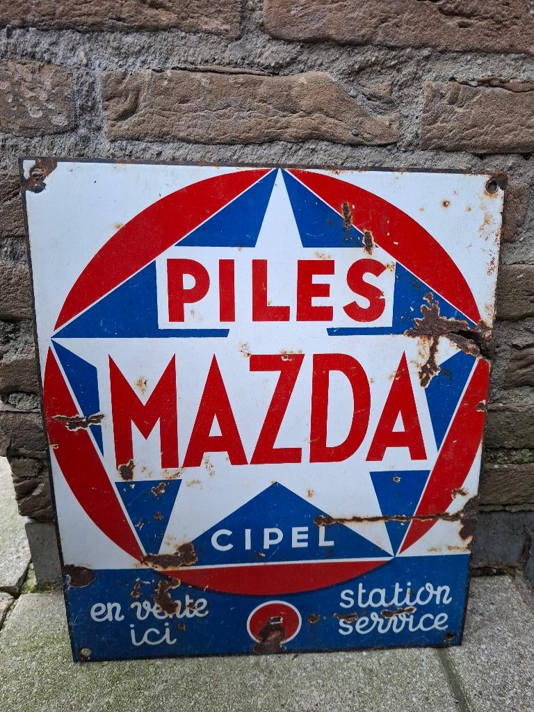 Origineel Emaillebord Piles Mazda, Verzamelen, Merken en Reclamevoorwerpen, Ophalen of Verzenden, Zo goed als nieuw, Reclamebord
