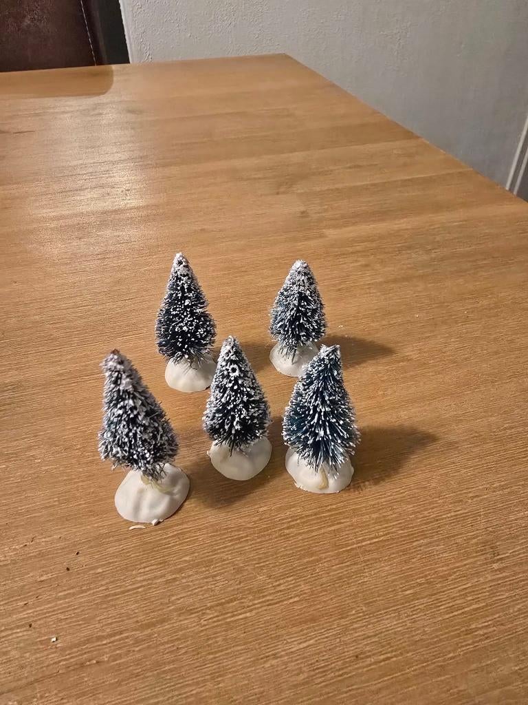 kleine kerstboompjes   (w2, Diversen, Kerst, Ophalen of Verzenden, Zo goed als nieuw