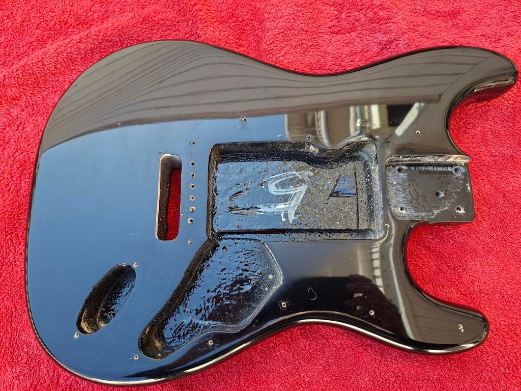 Stratocaster body, Ophalen of Verzenden, Zo goed als nieuw, Elektrische gitaar
