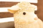 Liggende schapen/lammetje beeldje 38915, Verzamelen, Beelden en Beeldjes, Ophalen of Verzenden, Gebruikt