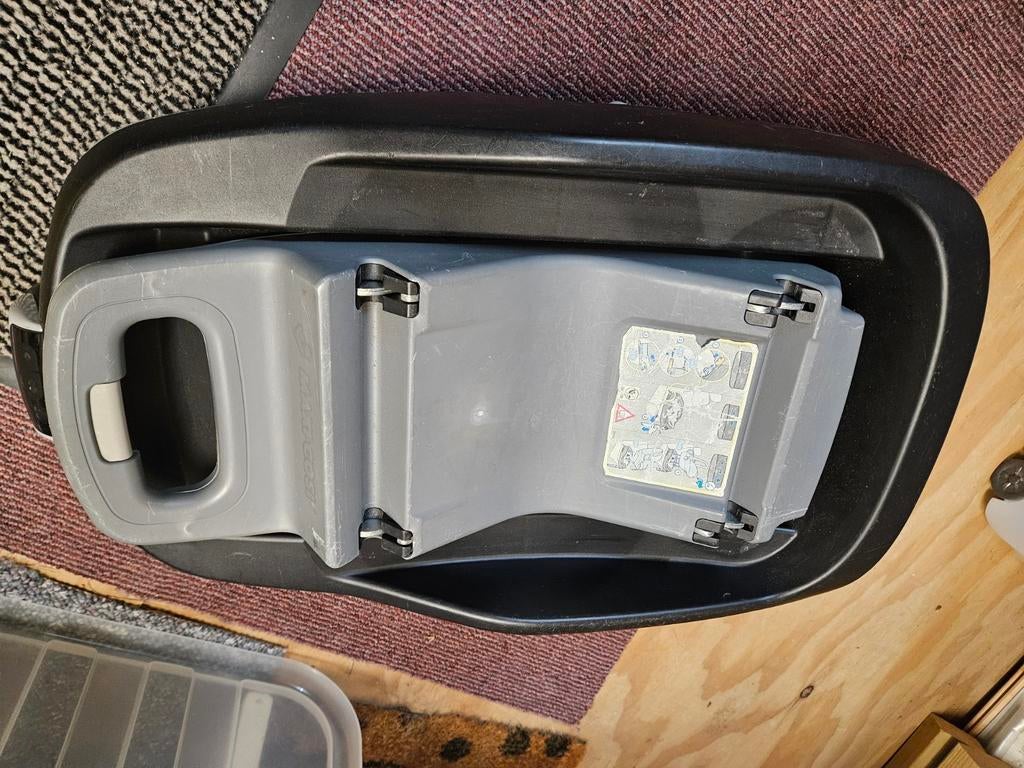 Maxi Cosi Family Fix base, Ophalen, Nieuw
