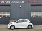 Toyota Yaris 1.5 Hybrid Active (bj 2021, automaat), Auto's, Toyota, Gebruikt, Euro 6, Bedrijf, Hybride Elektrisch/Benzine