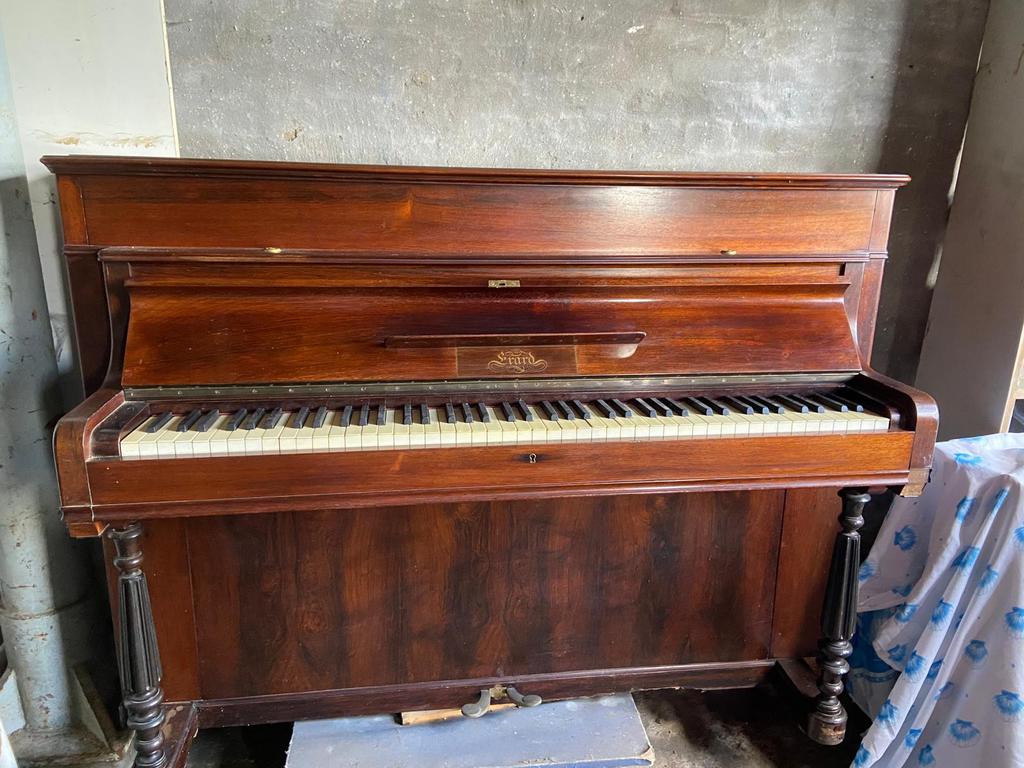 Erhard Piano - Moet Gestemd Worden, Ophalen, Gebruikt, Bruin, Piano