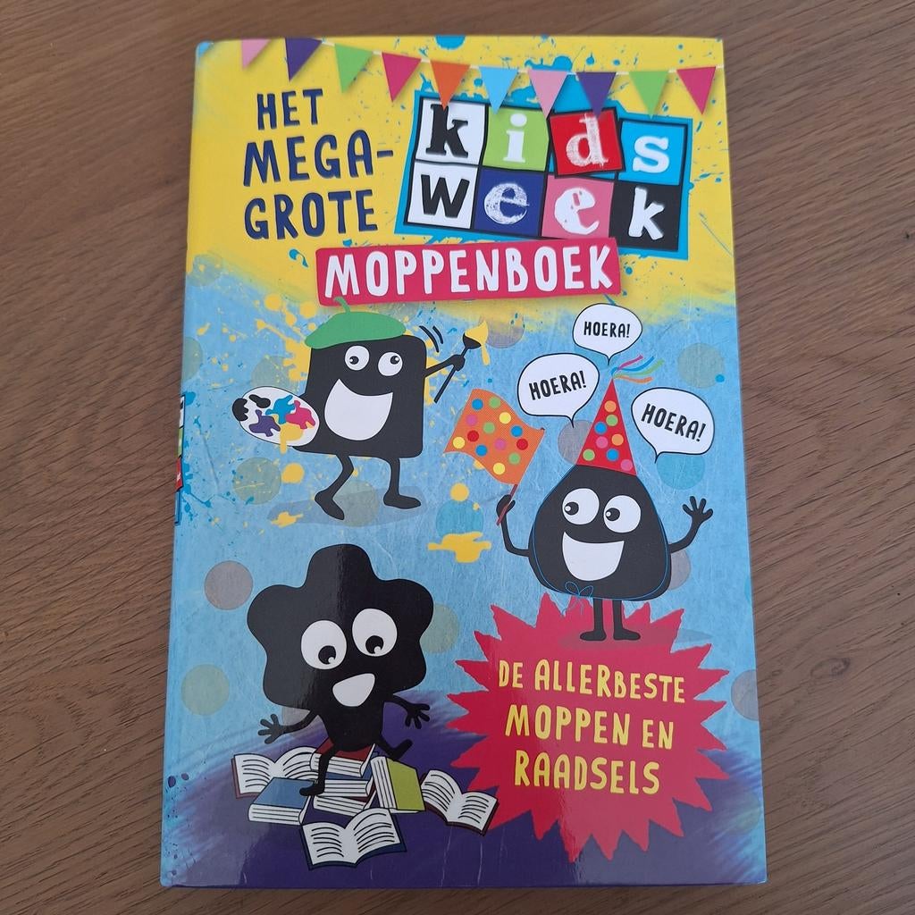 Het Mega Grote Moppenboek - Kidsweek, Boeken, Ophalen of Verzenden, Zo goed als nieuw, Kidsweek, Fictie algemeen