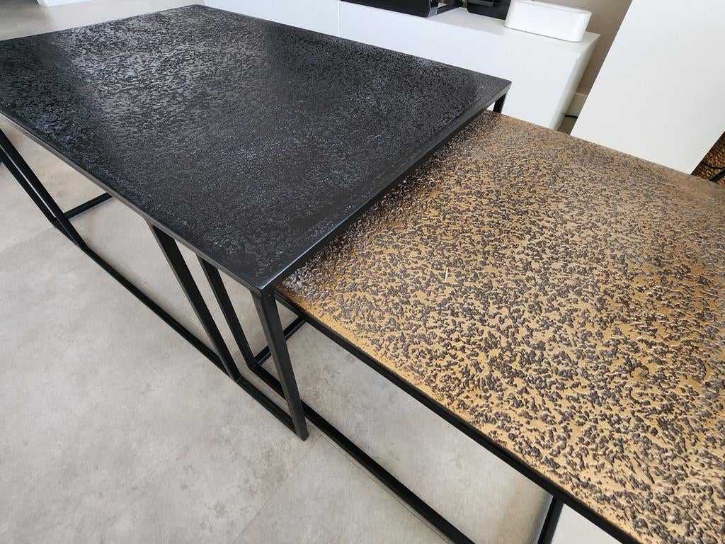 Set van 2 salontafels met metalen frame - Zwart & Goud, Huis en Inrichting, Tafels | Salontafels, Ophalen, Gebruikt, 50 tot 100 cm
