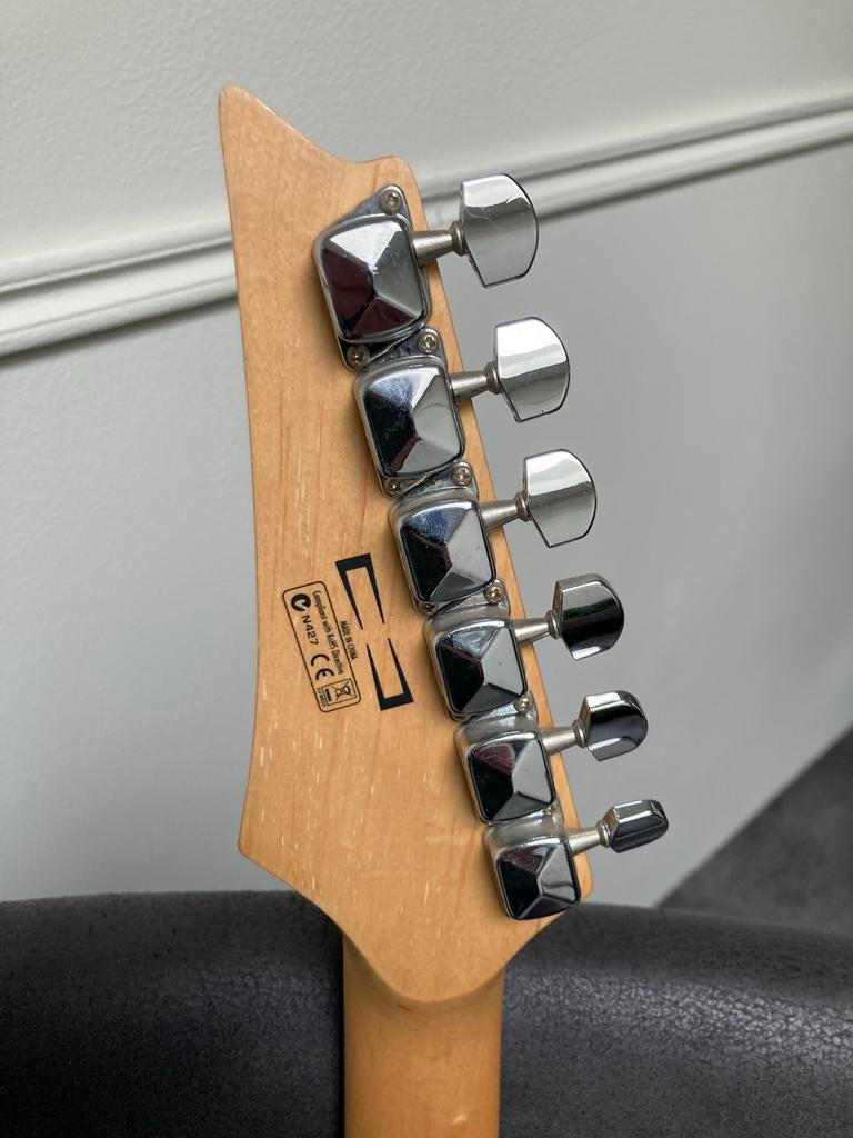 Ibanez Elektrische Gitaar - Zwart, Muziek en Instrumenten, Snaarinstrumenten | Gitaren | Elektrisch, Ophalen, Gebruikt, Solid body