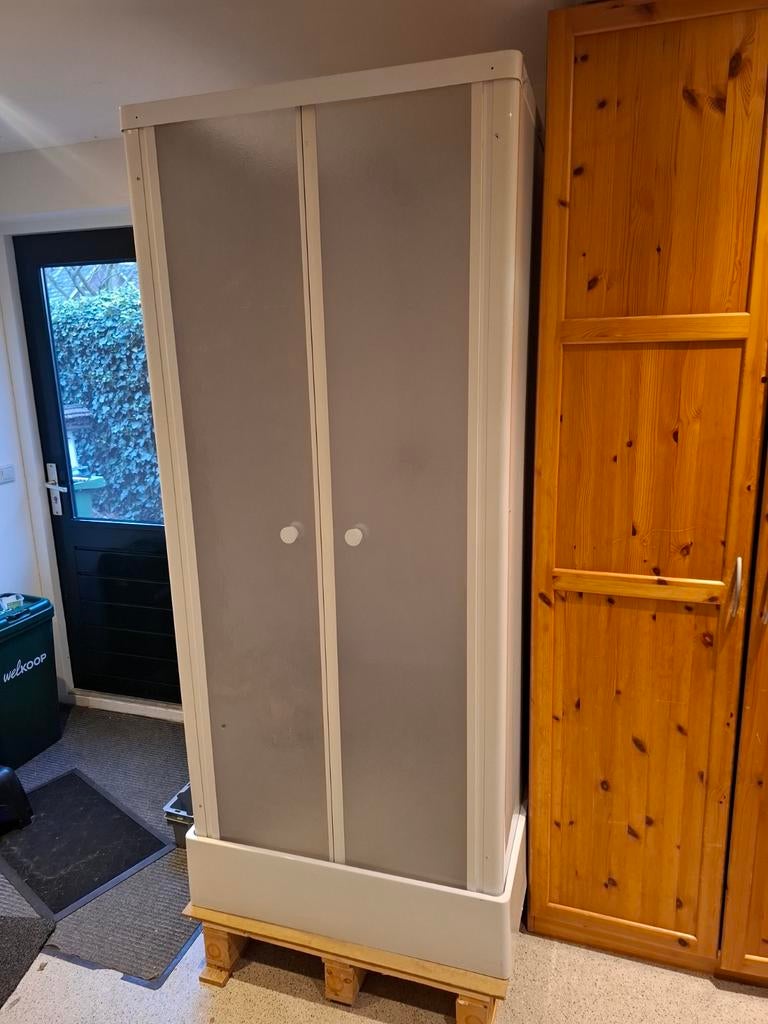 Nooddouche 90x90cm - Ideaal voor tijdelijk gebruik, Ophalen, Gebruikt, Rvs, Douche