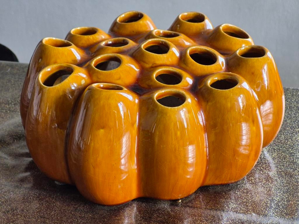 Pompom honey tulpenvaas vaas vaasje villa pottery, Ophalen of Verzenden, Zo goed als nieuw, Aardewerk of Porselein, Minder dan 50 cm