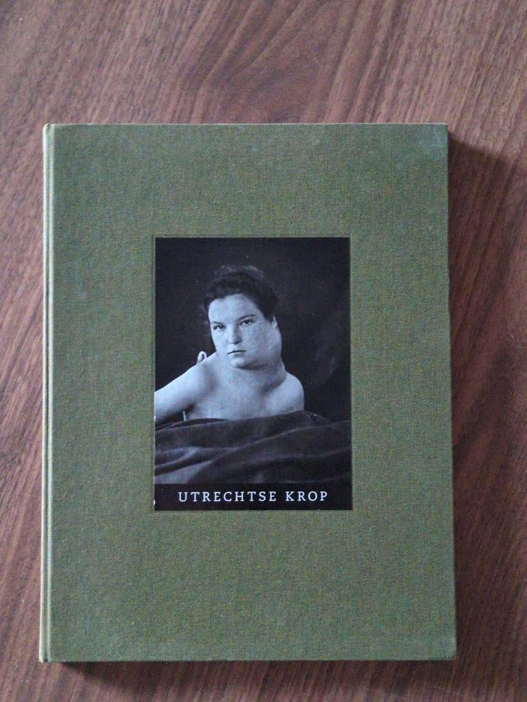 Utrechtse Krop - Fotografie Paul Kooiker - Collectie UMU, Boeken, Ophalen of Verzenden, Zo goed als nieuw, Fotografie algemeen