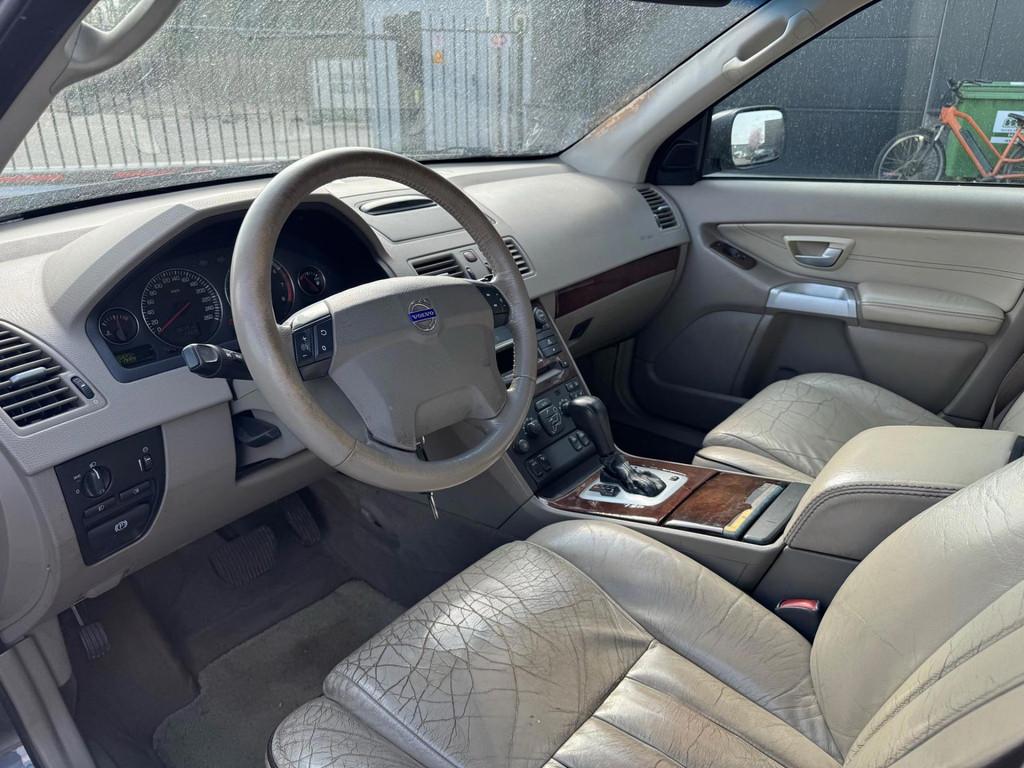 Volvo XC90 2.9 T6 Executive 7p. EXPORT, Gebruikt, Beige, 7 stoelen, 2922 cc