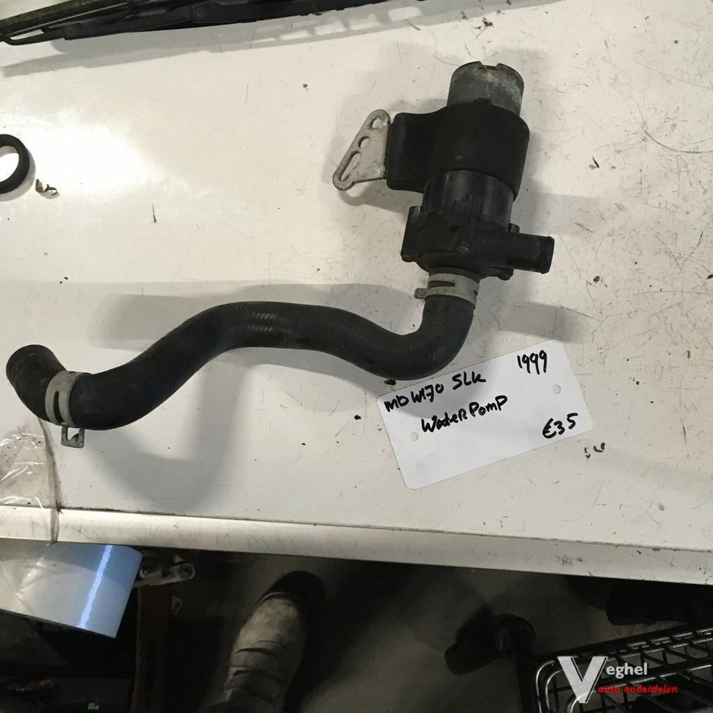 Mercedes SLK R170 1999   Kachelopvoerpomp