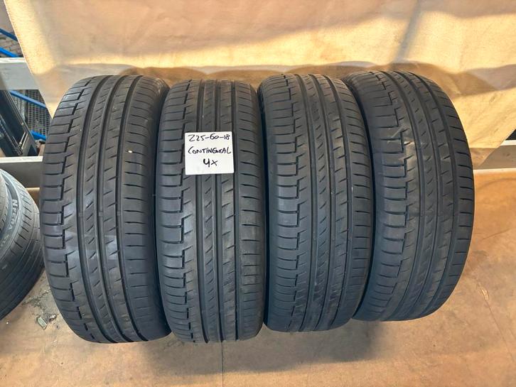 Diverse sets 225-60-18 A-Merken 2 of 4 stuks Zomerbanden, Auto-onderdelen, Banden en Velgen, Band(en), Zomerbanden, 18 inch, 225 mm