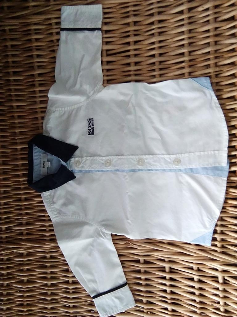 Prachtig orgineel blousje van Hugo Boss. Als nieuw!!!, Kinderen en Baby's, Ophalen of Verzenden, Zo goed als nieuw, Overhemdje of Bloesje