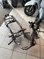 Frame Sym Fiddle 25km met kenteken en framenummers, Fietsen en Brommers, Ophalen of Verzenden, Gebruikt, Frame, SYM