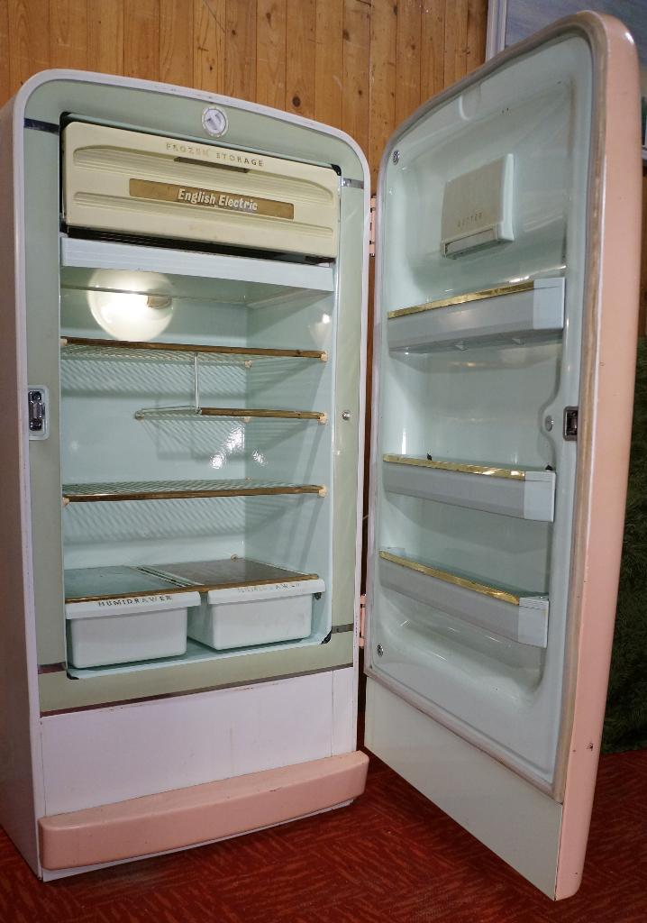 Retro Hoge Bolle Vintage Koelkast Antiek ijskast English Art, Antiek en Kunst, Ophalen