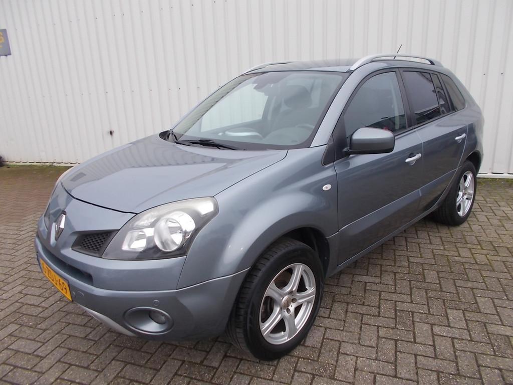 Renault Koleos 2.5 Dynamique ( APK KEURING BIJ AFLEVERING! ), Auto's, Renault, Voorwielaandrijving, Gebruikt, 4 cilinders, 2000 kg