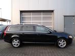 Volvo V70 2.0F|Nav|Xenon|Leder|Memory|PDC|Trekhaak|Stoelvrw., Voorwielaandrijving, Gebruikt, Beige, Zwart