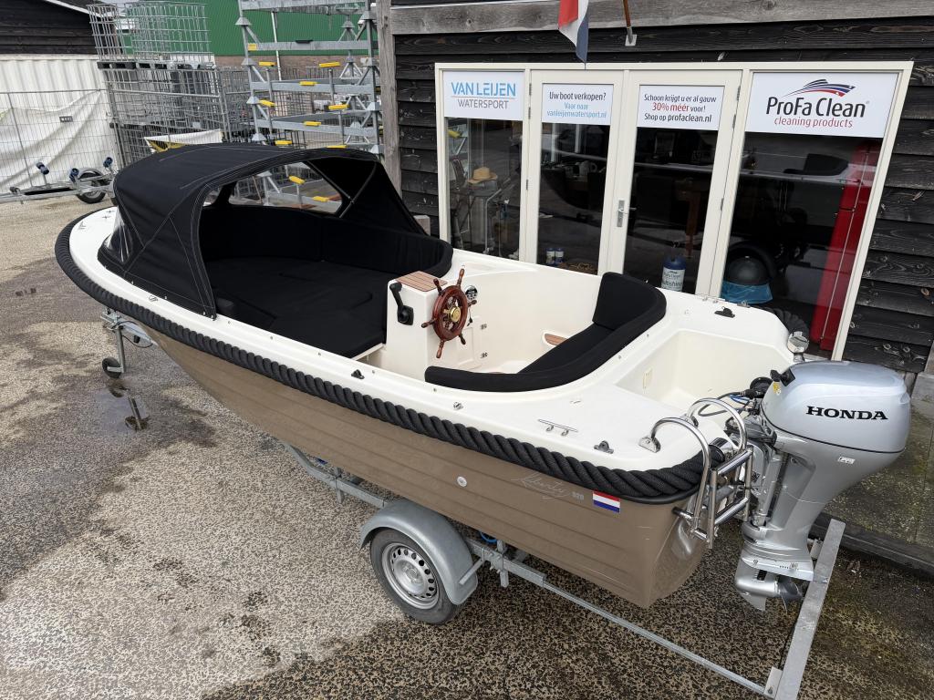 Liberty 520 Honda 20PK 4-TAKT ELEK BJ2016 ZGAN Buiskap Tafel, Watersport en Boten, 10 tot 30 pk, Zo goed als nieuw, 3 tot 6 meter