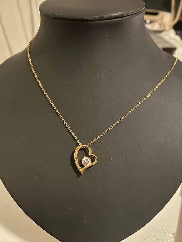 Hart ketting van custom love, Nieuw, Ophalen of Verzenden, Goud, Overige materialen
