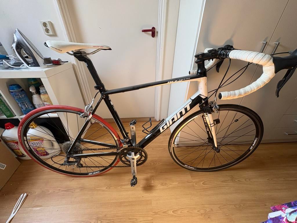 Giant Defy Aluxx racefiets - Maat ML, Fietsen en Brommers, Ophalen, 28 inch, Gebruikt, Heren