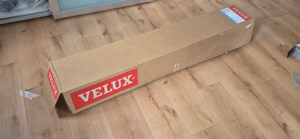 Velux buitenzonwering solar, Ophalen