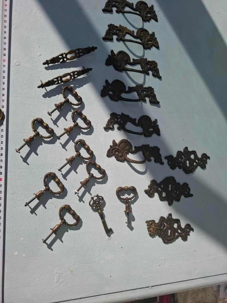 Div materialen van een antieke kast, Ophalen of Verzenden