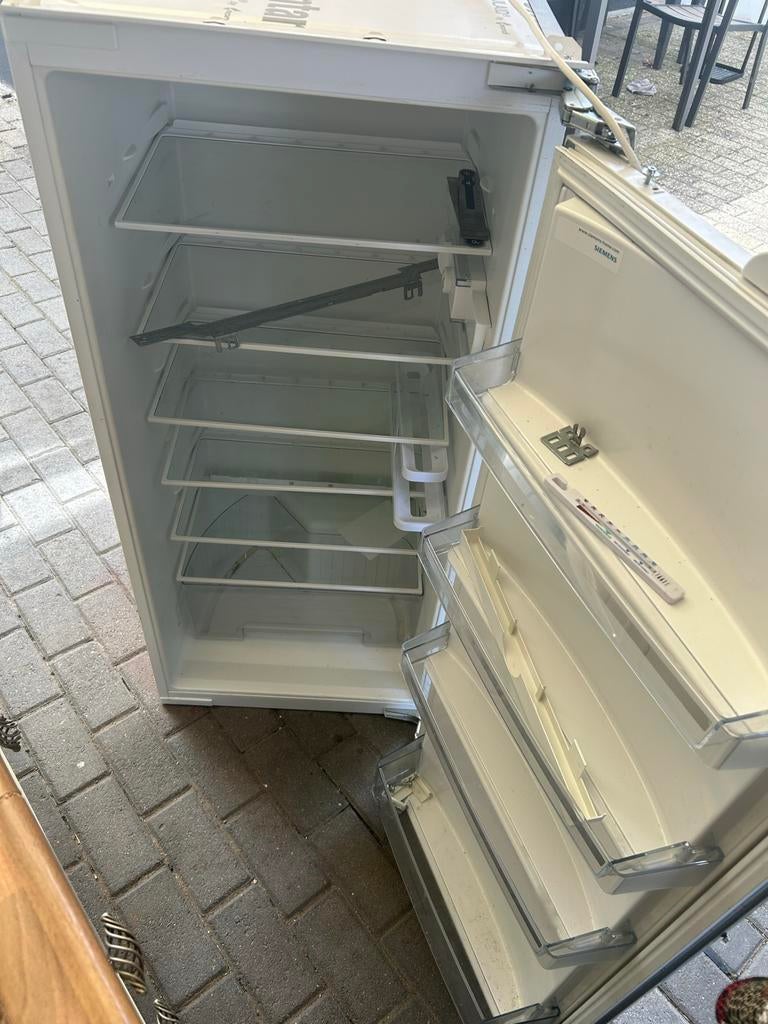 Siemens inbouw koelkast, Witgoed en Apparatuur, Koelkasten en IJskasten, Ophalen, 150 tot 200 liter, 140 tot 160 cm, 45 tot 60 cm