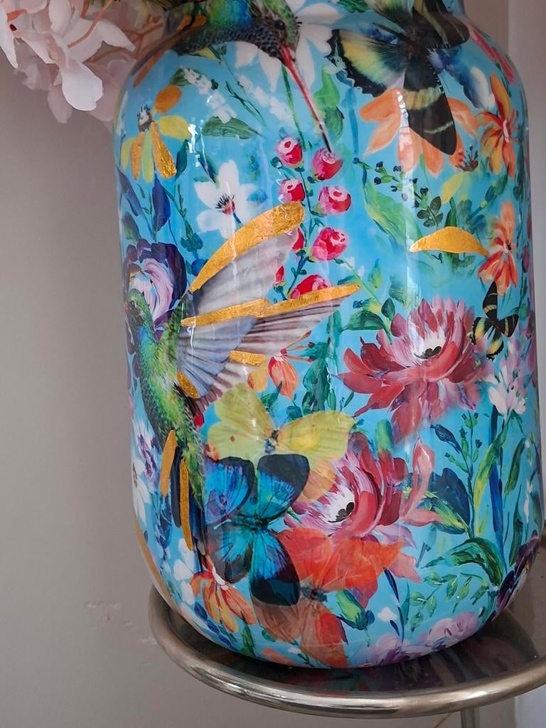 Vaas met kolibries en bloemen, Huis en Inrichting, Woonaccessoires | Vazen, Ophalen
