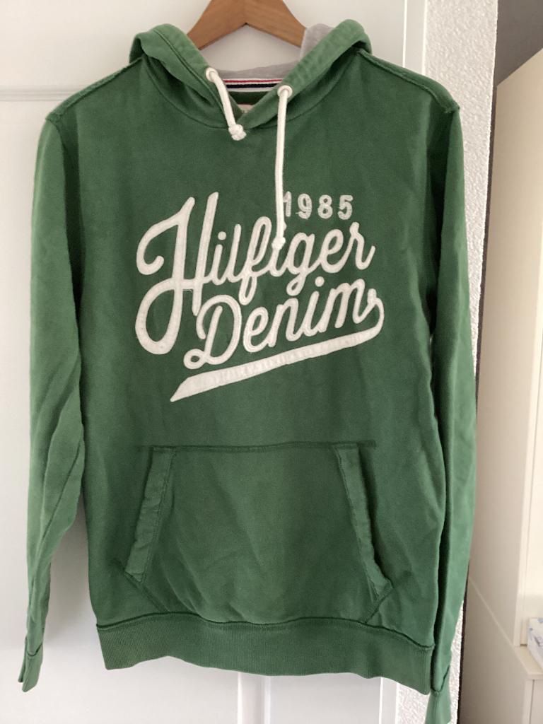 ZGAN mooie hoody trui van Tommy Hilfiger maat M. €10!!, Kleding | Heren, Truien en Vesten, Maat 48/50 (M), Tommy Hilfiger, Ophalen of Verzenden