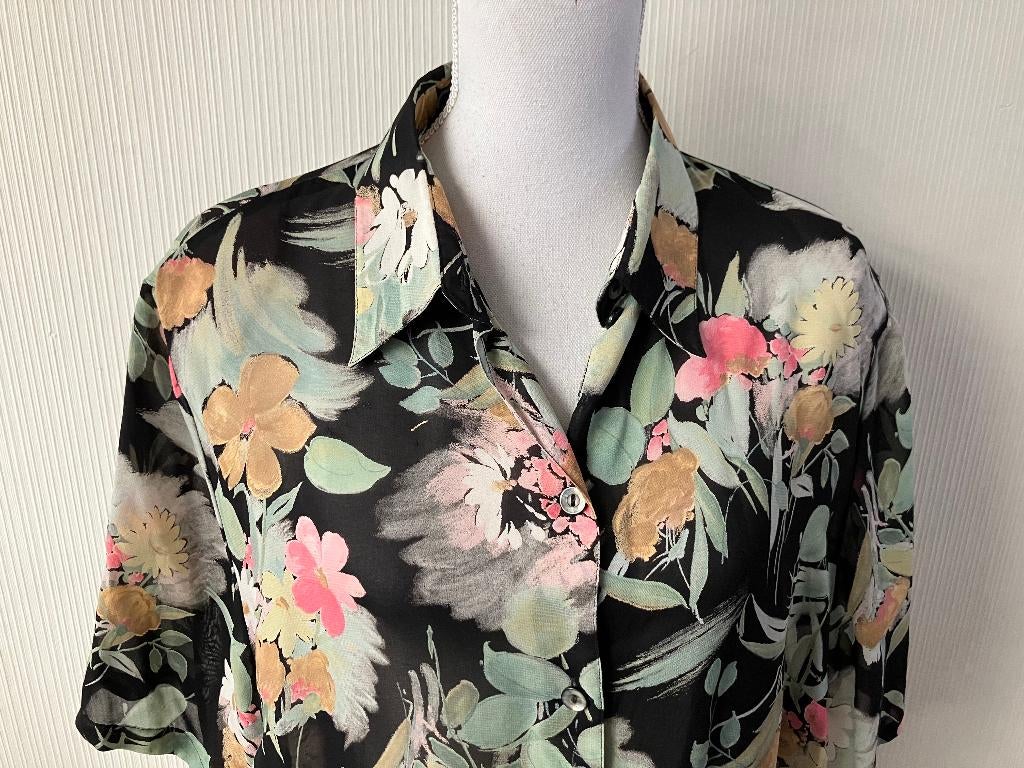 HS collection maat 48 oksel tot oksel 65 cm-dun-viscose, HS collection, Ophalen of Verzenden, Zo goed als nieuw, Maat 46/48 (XL) of groter