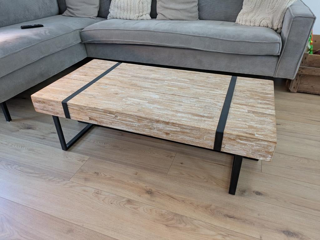 Industriële salontafel houtlook – So True by Troubadour, Ophalen, Zo goed als nieuw, Hout