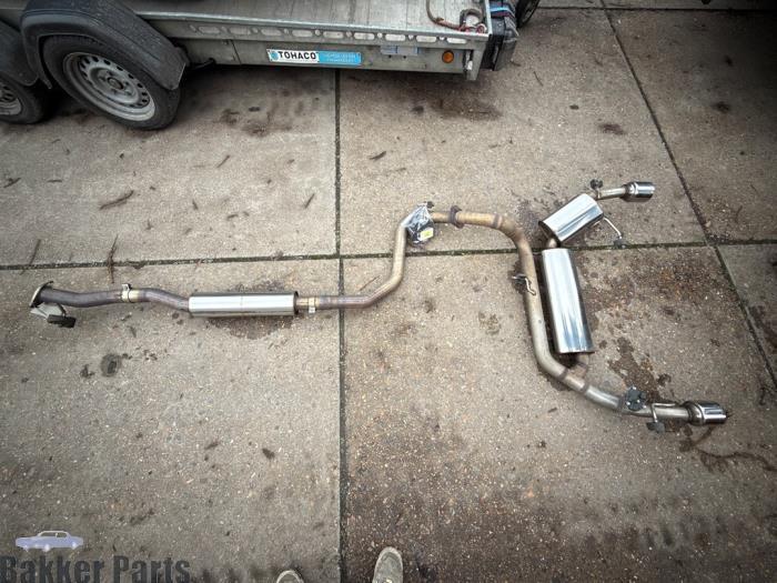 Sportuitlaat van een Suzuki Swift, Auto-onderdelen, Uitlaatsystemen, Suzuki, Gebruikt, 3 maanden garantie