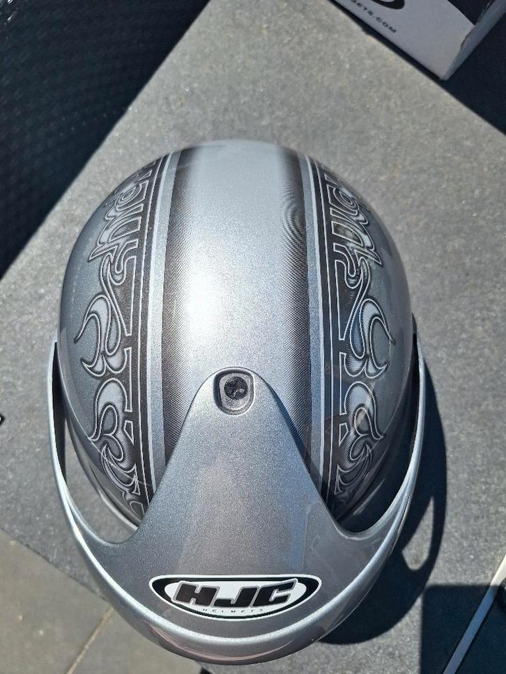 Motorhelm unisex HJC – metallic tribal look – maat S, Motoren, Kleding | Motorhelmen, Dames, Heren, Integraalhelm, S, HJC, Tweedehands