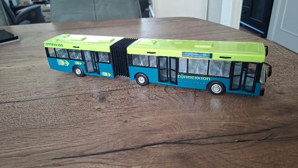 37 .. zgan connexxion bus, Ophalen of Verzenden, Zo goed als nieuw