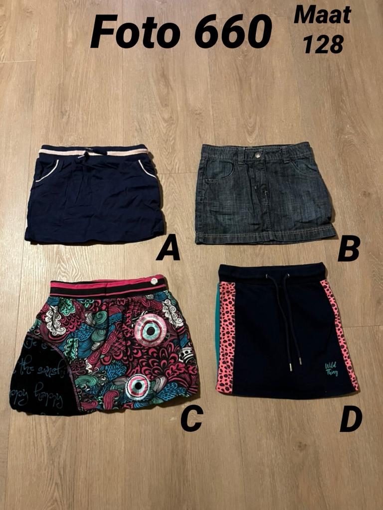 Rok meisje maat 128 zgan *foto 660*, Kinderen en Baby's, Kinderkleding | Maat 128, Ophalen of Verzenden, Zo goed als nieuw, Meisje