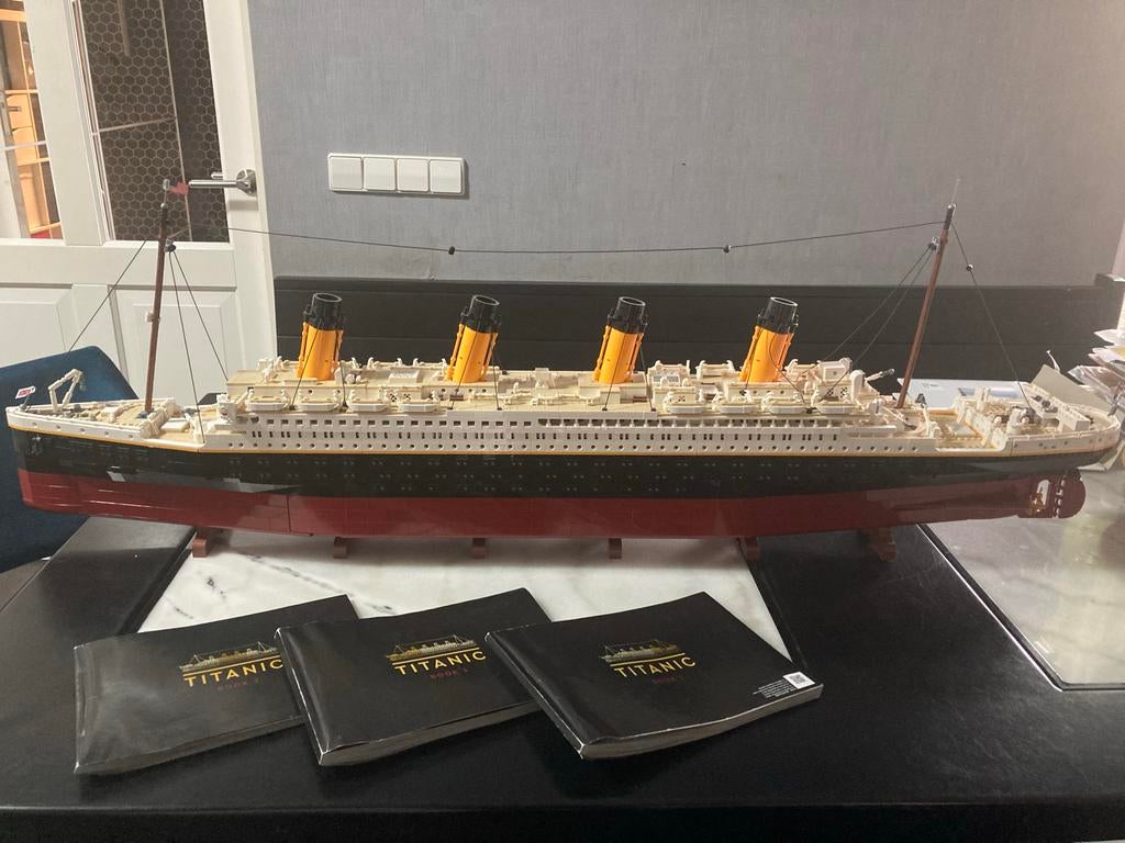 Lego Titanic 10294 - Zo goed als nieuw, complete set, Lego, Ophalen of Verzenden, Zo goed als nieuw, Compleet