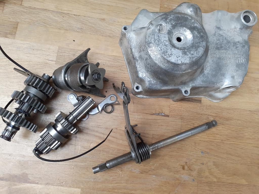 honda c90 versnellingsbak + koppelingscarter, Ophalen of Verzenden, Gebruikt