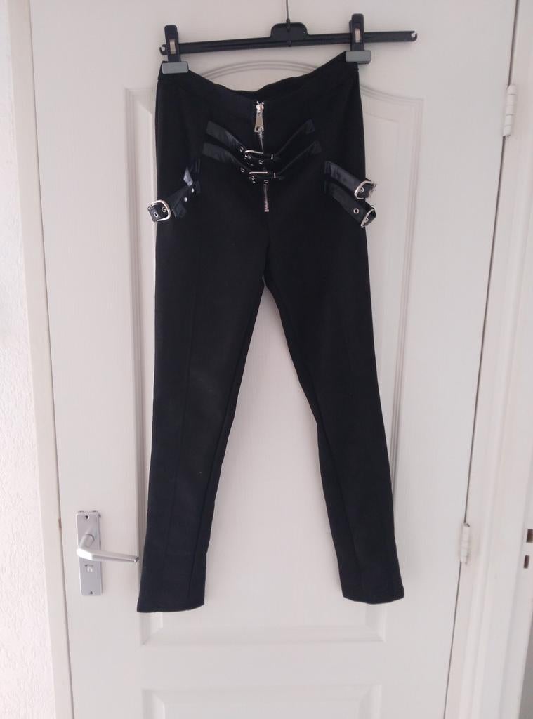 Suede broek zwart met riempjes, Ophalen of Verzenden, Zo goed als nieuw, Zwart, Lang