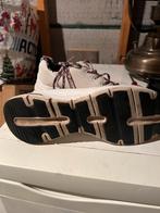 Leuke dames schoenen maat 40, Ophalen of Verzenden, Zo goed als nieuw, Wit, Sneakers of Gympen