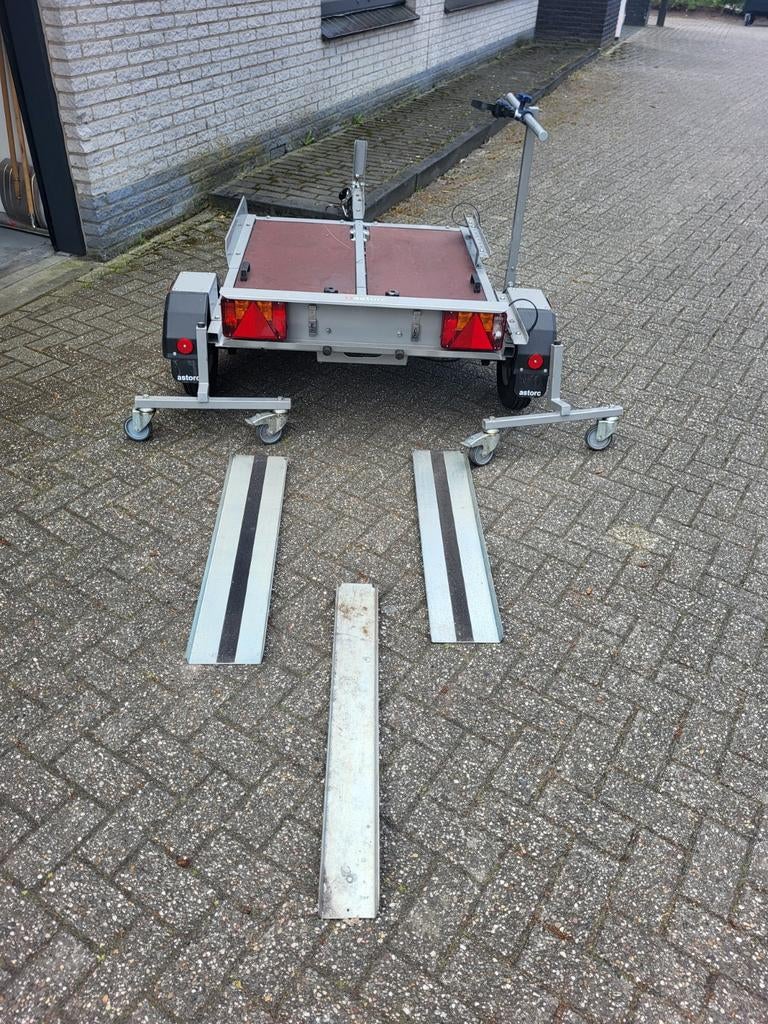 Aanhanger voor driewielfiets en gewone fiets, Auto diversen, Aanhangers en Bagagewagens, Ophalen of Verzenden, Gebruikt