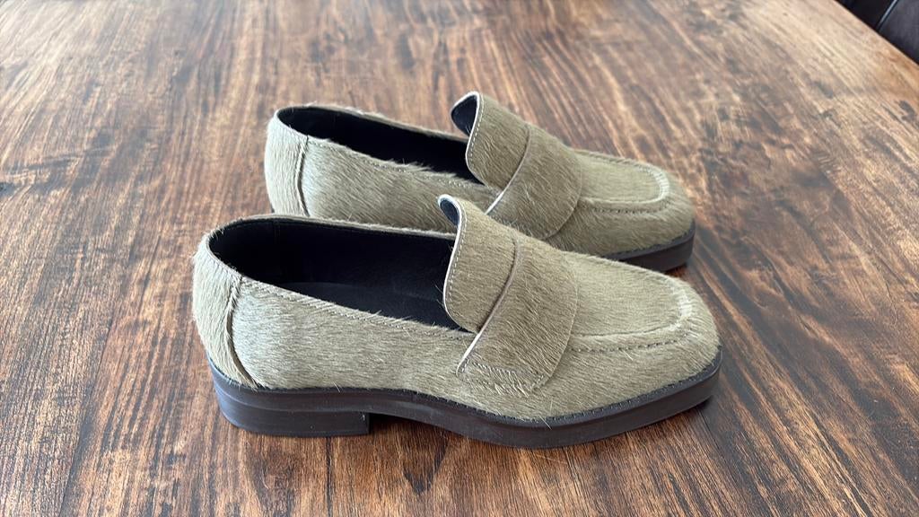 Via vai schoenen, Nieuw, Ophalen of Verzenden, Instappers, Beige