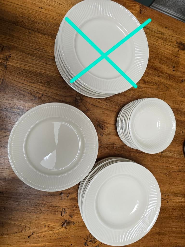 Prachtig Edme Plain servies, sieraad en feest op de tafel., Ophalen of Verzenden, Zo goed als nieuw, Aardewerk, Wedgwood