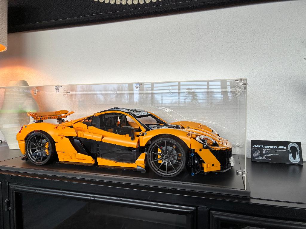 Lego showcase vitrine  o.a. voor Technic 1:8 modellen, Ophalen of Verzenden, Zo goed als nieuw