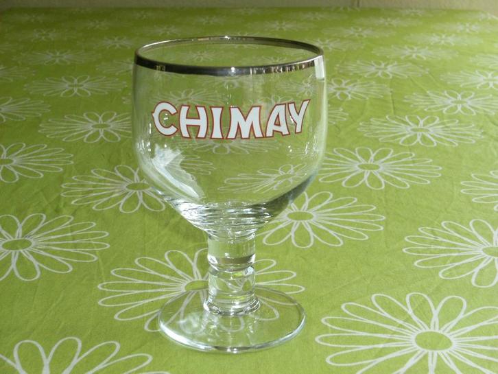 Chimay trappist bierglas op voet, Verzamelen, Biermerken, Zo goed als nieuw, Glas of Glazen, Overige merken, Ophalen of Verzenden