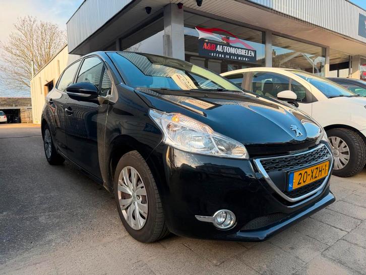 Peugeot 208 1.2 VTi Active, Auto's, Peugeot, Bedrijf, Te koop, ABS, Airbags, Airconditioning, Bluetooth, Boordcomputer, Centrale vergrendeling