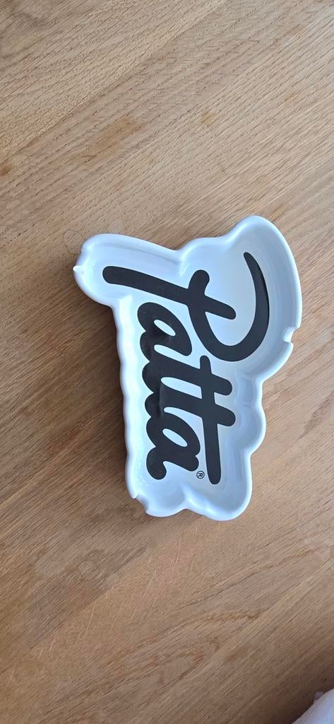 Patta asbak met defect, Huis en Inrichting, Ophalen of Verzenden, Nieuw