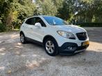 Opel Mokka 1.6 2013 Cosmos Wit leer navi camera 8xvelgen, Auto's, Opel, Voorwielaandrijving, 15 km/l, Zwart, 4 cilinders