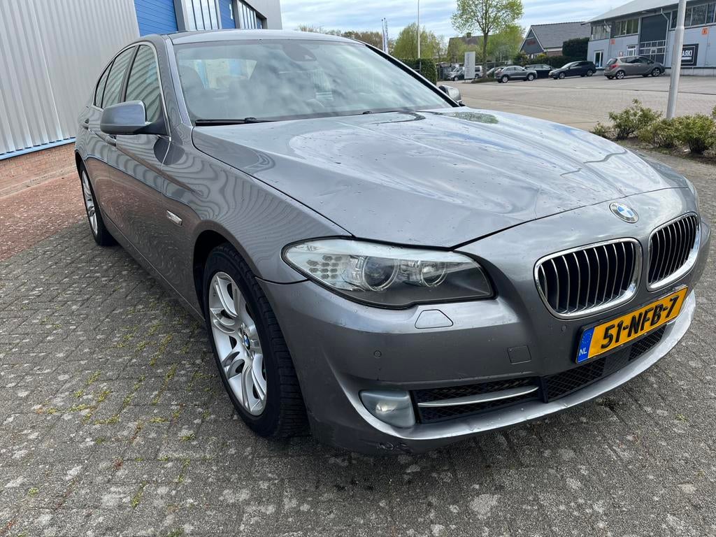 BMW 5-Serie 535I Aut.8 High Executive van 2010, Auto's, BMW, Automaat, Achterwielaandrijving, 1675 kg, 2000 kg