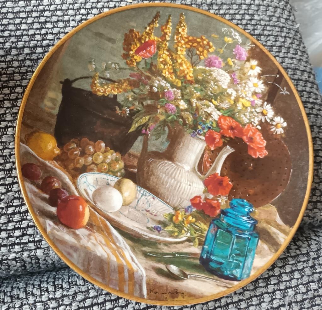 Wandbord "Ochtend Stilleven" van Kees van den Berg, Antiek en Kunst, Antiek | Wandborden en Tegels, Ophalen of Verzenden